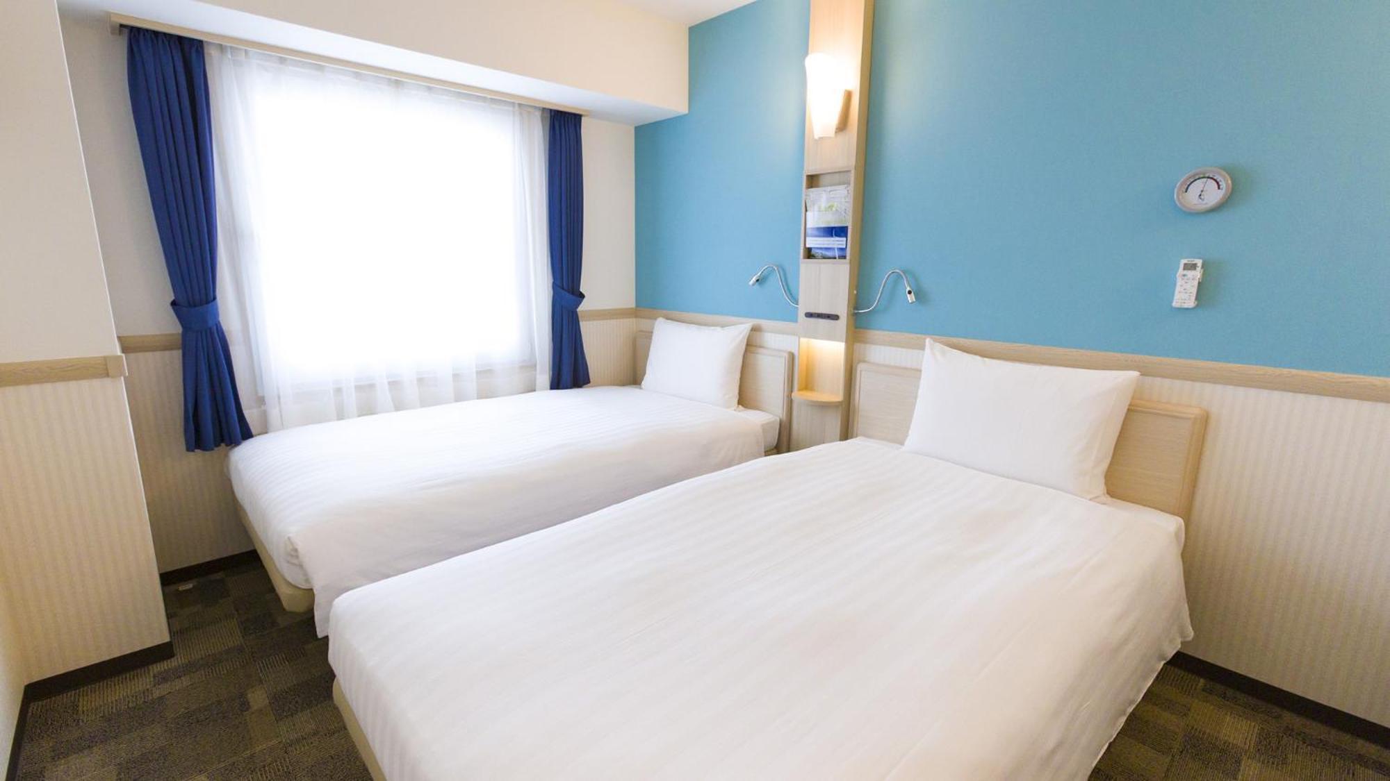 Toyoko Inn Shiki Eki Higashi Guchi Zimmer foto